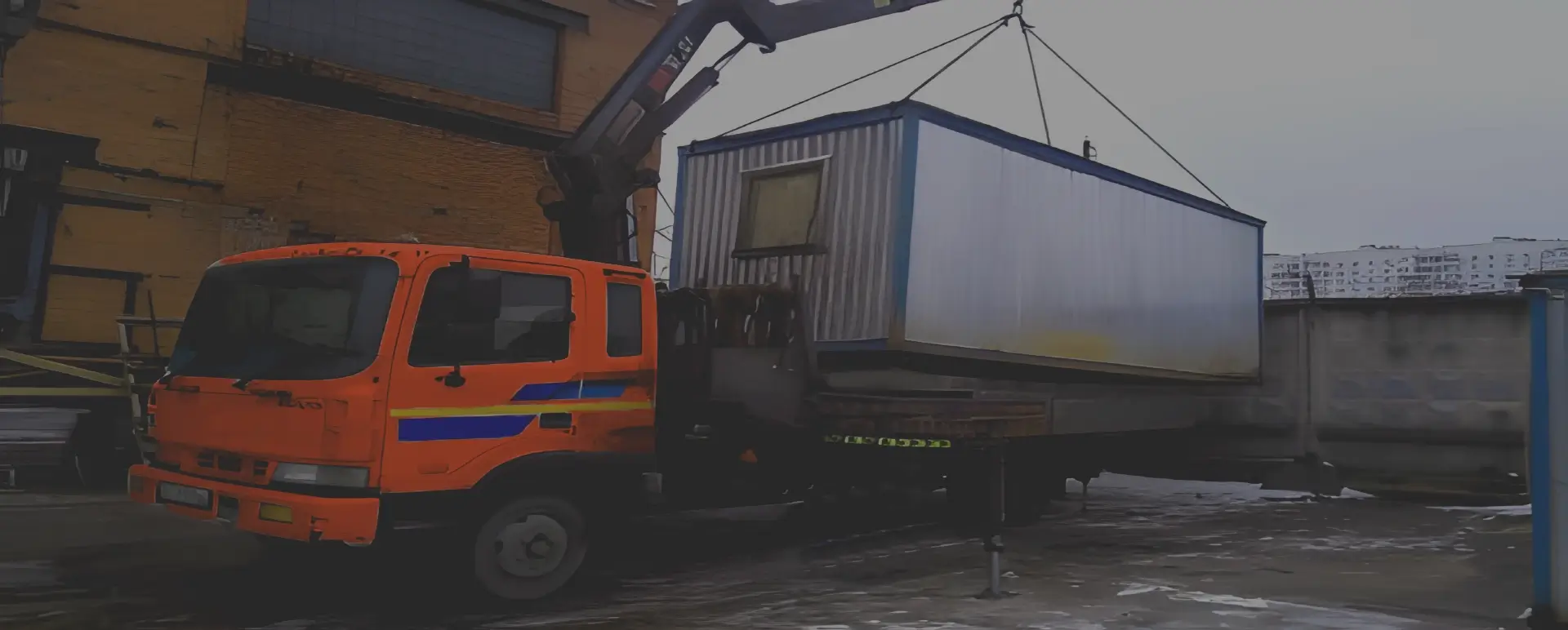 Получить уникальное предложение по перевозке негабаритного вагончика грузовым транспортом по России из Лузы с гарантией безопасности